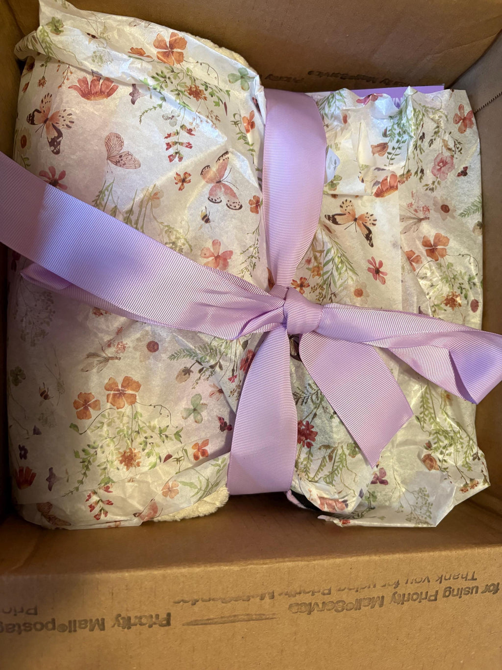Cozy Romance Book Box | Blind Date with a Book Bundle + Spa Relaxation Kit, 16-18 Items